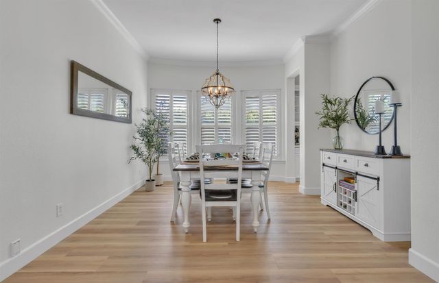 3160 Black Oak Dr, Rocklin, CA 95765