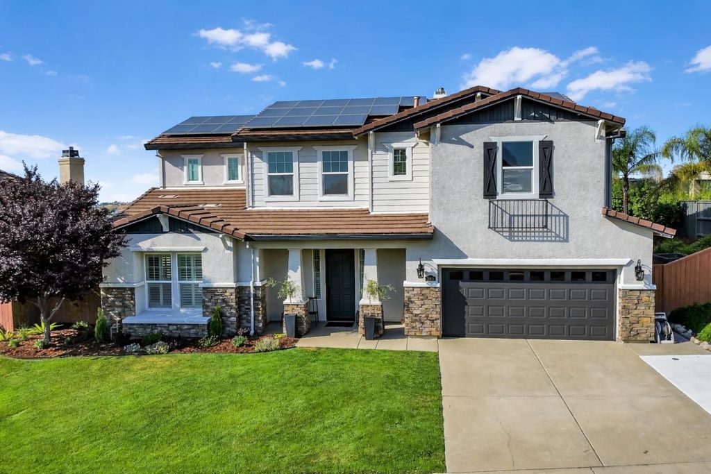 3160 Black Oak Dr, Rocklin, CA 95765