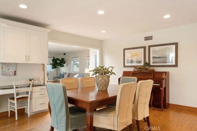 21892 Kaneohe, Huntington Beach, CA 92646