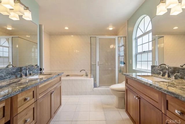 21892 Kaneohe, Huntington Beach, CA 92646