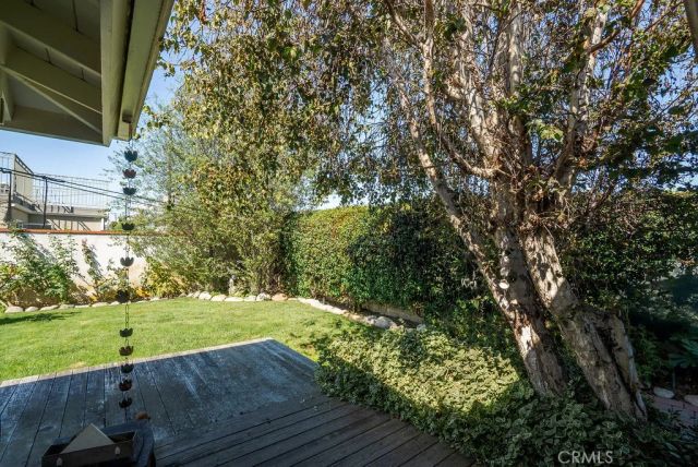 21892 Kaneohe, Huntington Beach, CA 92646