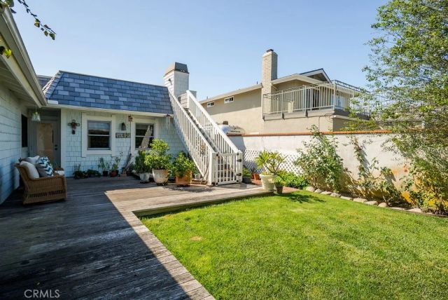21892 Kaneohe, Huntington Beach, CA 92646