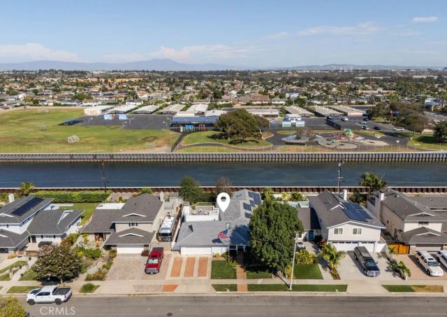 21892 Kaneohe, Huntington Beach, CA 92646