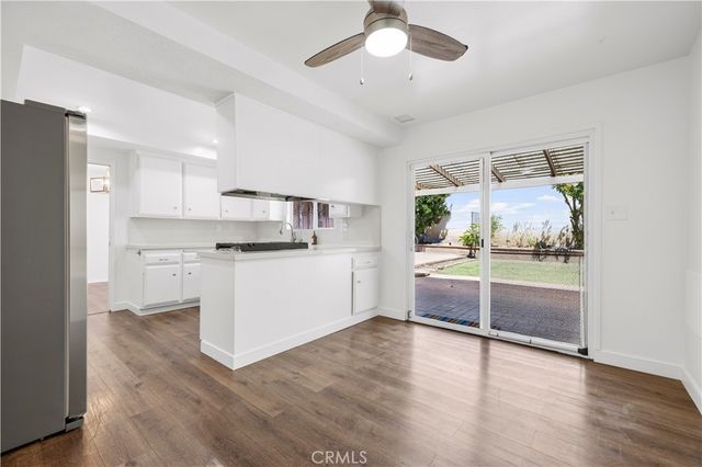 6741 Buffalo Avenue, Valley Glen, CA 91401