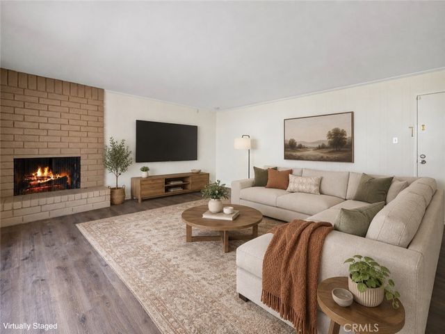 6741 Buffalo Avenue, Valley Glen, CA 91401
