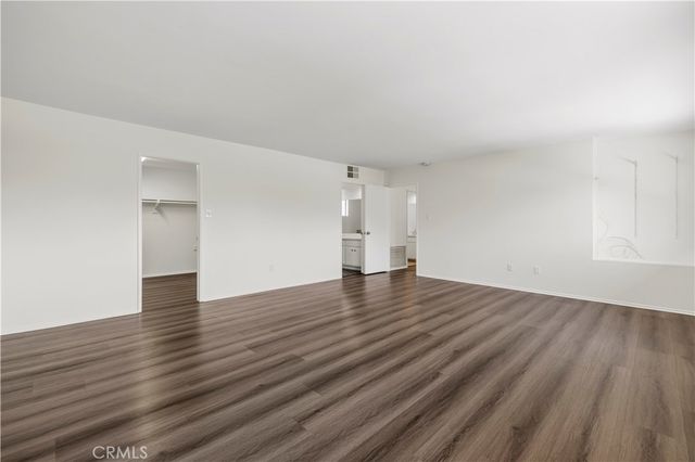 6741 Buffalo Avenue, Valley Glen, CA 91401