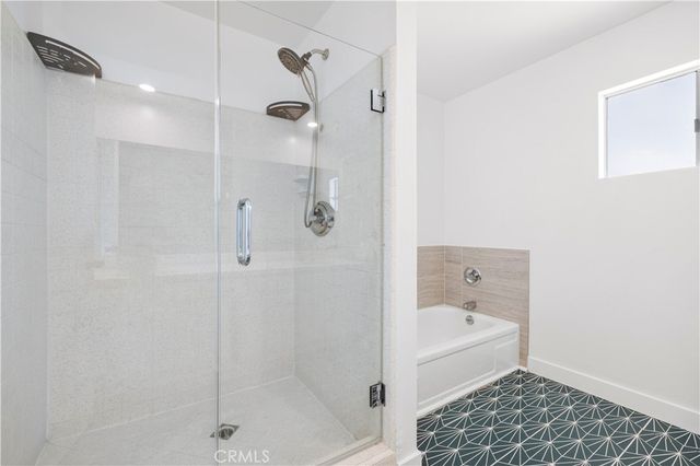 6741 Buffalo Avenue, Valley Glen, CA 91401