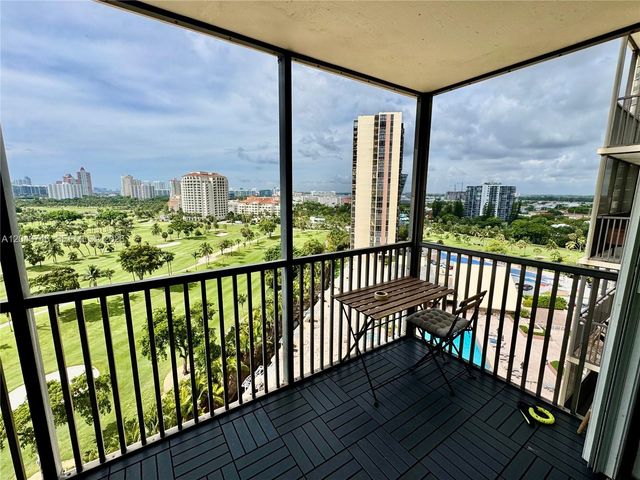 20379 W Country Club Dr 1537, Aventura, FL 33180