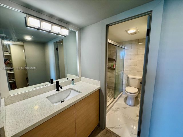 20379 W Country Club Dr 1537, Aventura, FL 33180