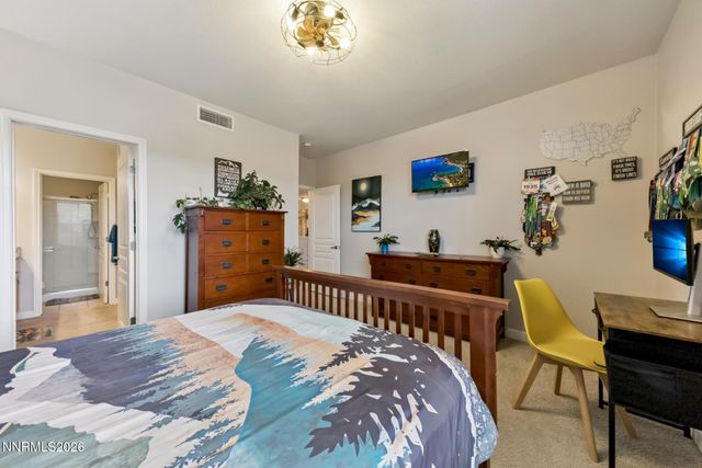 4888 Bougainvillea Circle, Sparks, NV 89436