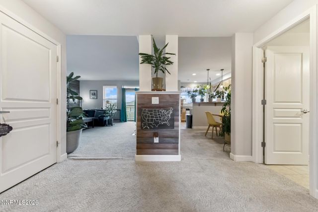 4888 Bougainvillea Circle, Sparks, NV 89436