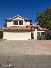 1290 W CHICAGO Street, Chandler, AZ 85224