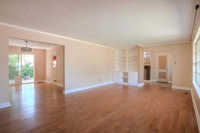 7908 SIERRA AZUL Avenue NE, Albuquerque, NM 87110