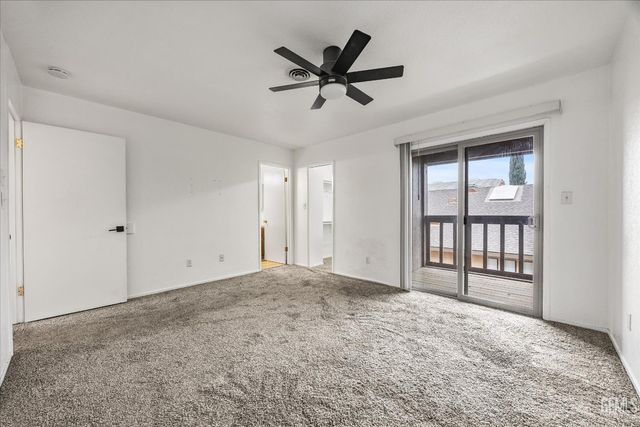 5551 Midsummer Drive E, Bakersfield, CA 93308