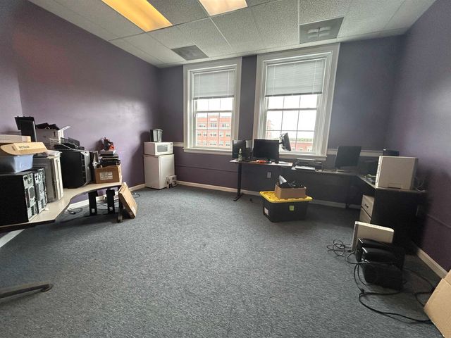 46 S Main St Ste 6, Concord, NH 03301