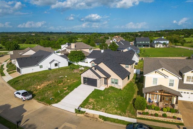 311 Heather Run, Woodway, TX 76712