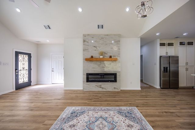311 Heather Run, Woodway, TX 76712