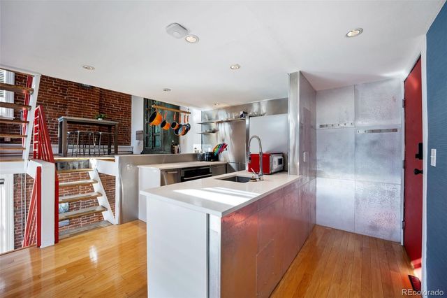 2193 Arapahoe Street 2, Denver, CO 80205