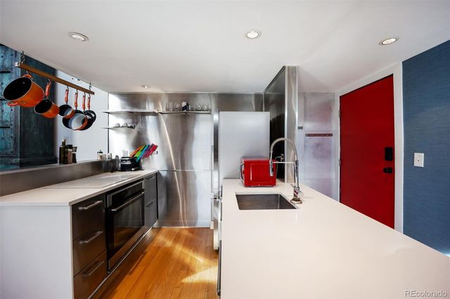 2193 Arapahoe Street 2, Denver, CO 80205