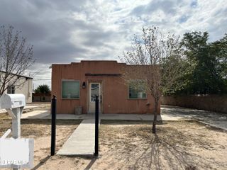 10224 HATCHETT Road, Socorro, TX 79927