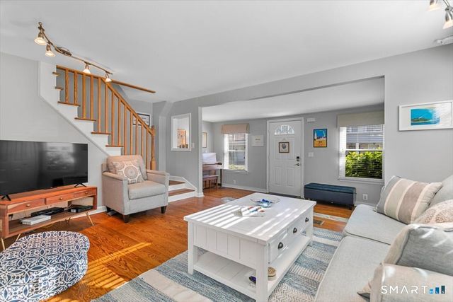15 Elm Street, Milford, CT 06460
