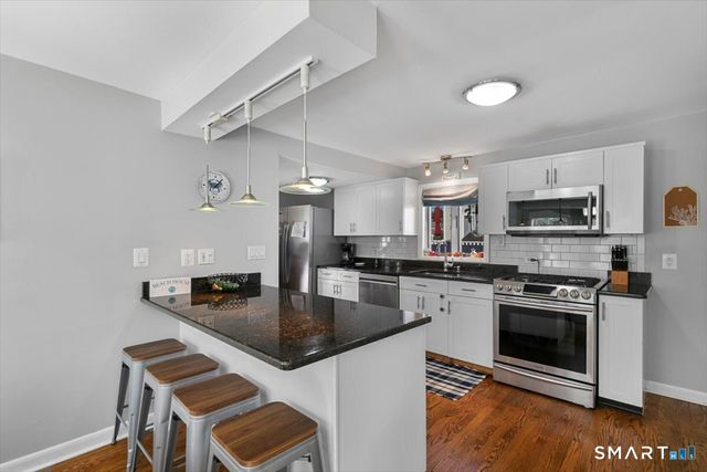 15 Elm Street, Milford, CT 06460