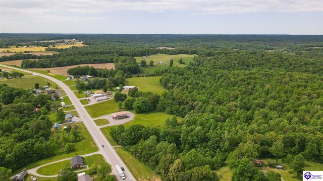 9888 Hodgenville Road, Campbellsville, KY 42718