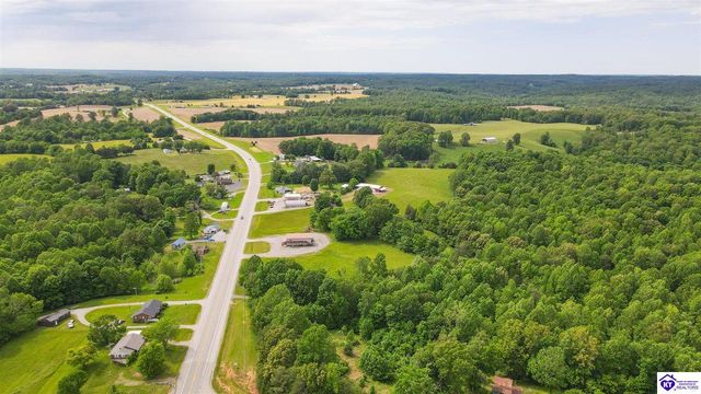 9888 Hodgenville Road, Campbellsville, KY 42718