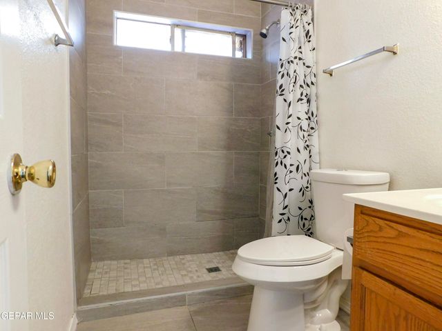 726 MEDINA, El Paso, TX 79905