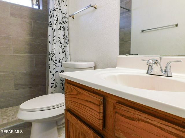 726 MEDINA, El Paso, TX 79905