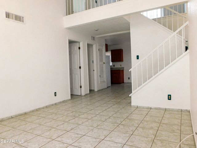 726 MEDINA, El Paso, TX 79905