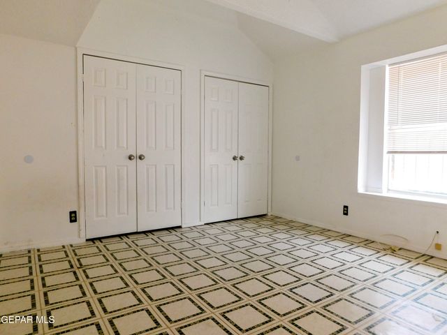 726 MEDINA, El Paso, TX 79905