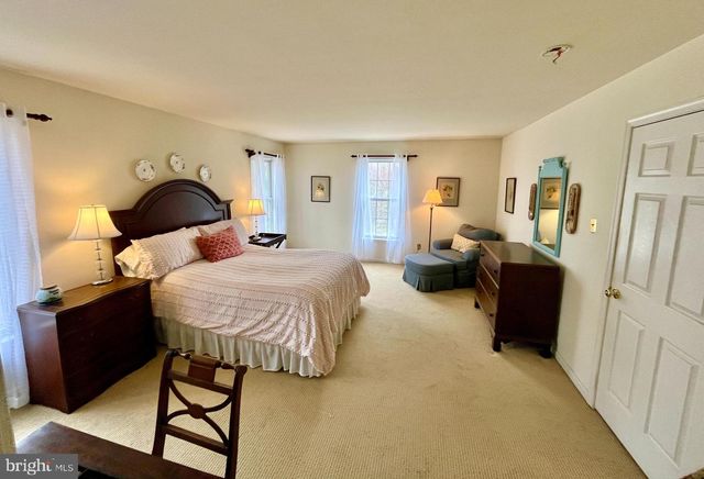 1003 TRAVIS CT, Downingtown, PA 19335