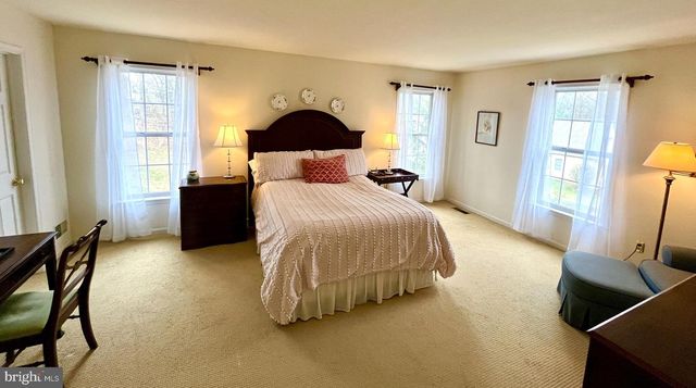 1003 TRAVIS CT, Downingtown, PA 19335