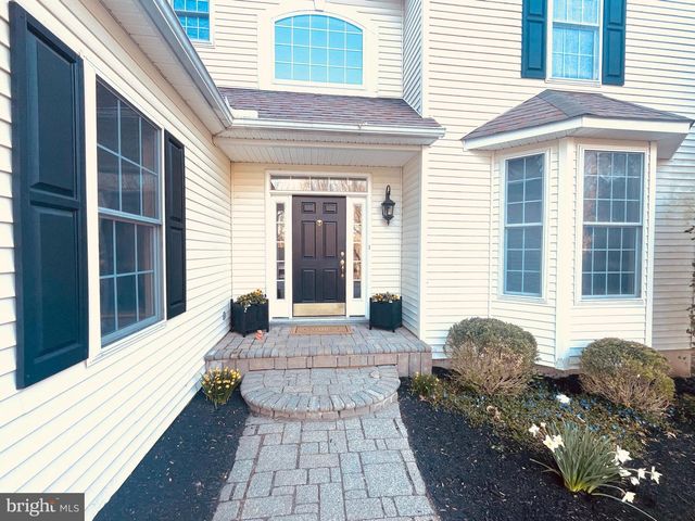 1003 TRAVIS CT, Downingtown, PA 19335