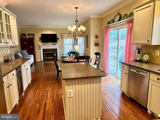 1003 TRAVIS CT, Downingtown, PA 19335