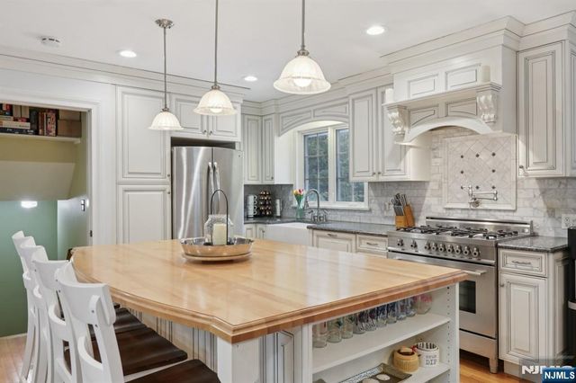 223 Florence Road, Harrington Park, NJ 07640