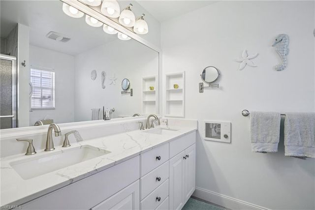 1603 NE 33rd LN, Cape Coral, FL 33909