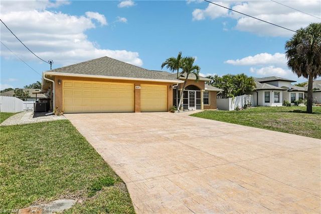 1603 NE 33rd LN, Cape Coral, FL 33909