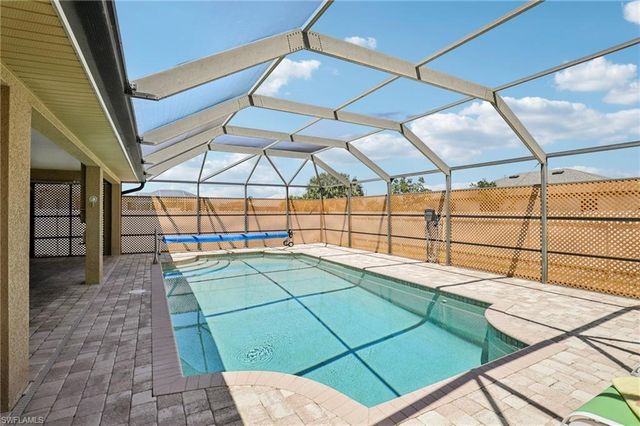 1603 NE 33rd LN, Cape Coral, FL 33909