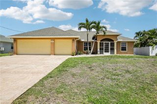 1603 NE 33rd LN, Cape Coral, FL 33909