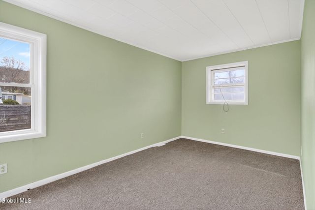 35 123rd Street, Troy, NY 12182