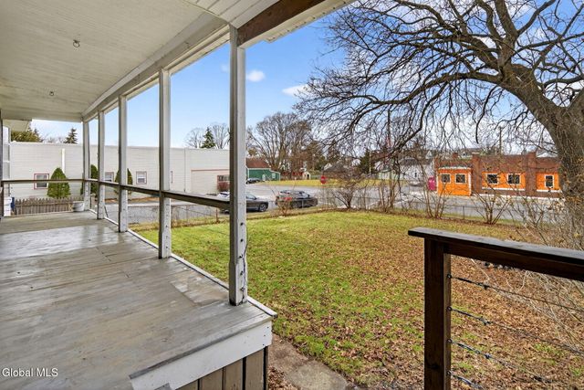 35 123rd Street, Troy, NY 12182