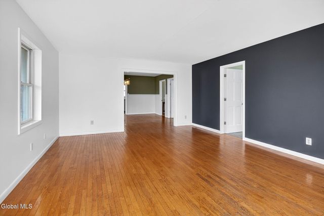 35 123rd Street, Troy, NY 12182