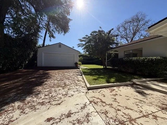 15440 Dickens, Sherman Oaks, CA 91403