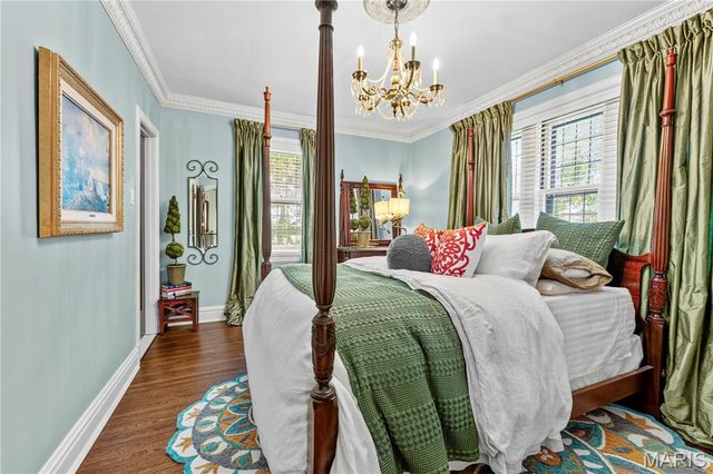 1022 Hampton Park Drive, Richmond Heights, MO 63117