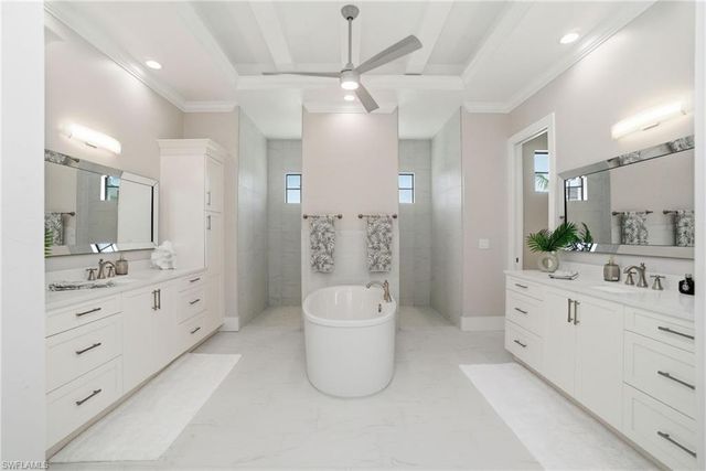 14314 Charthouse CIR, Naples, FL 34114