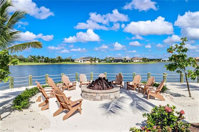 14314 Charthouse CIR, Naples, FL 34114