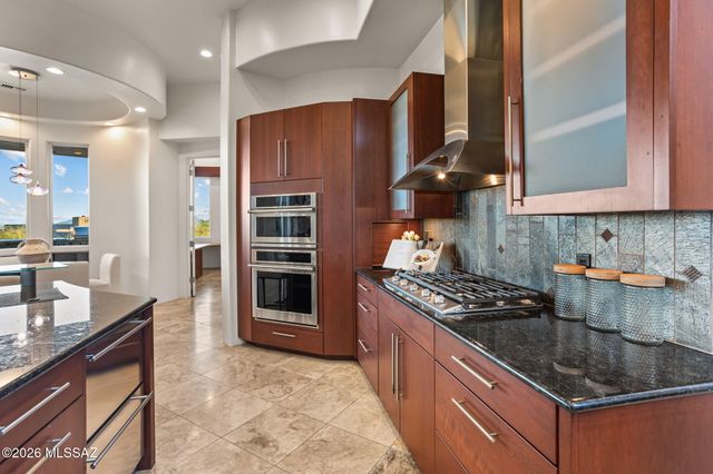 1893 Quiet Canyon Drive, Tucson, AZ 85718