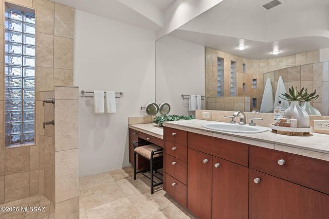 1893 Quiet Canyon Drive, Tucson, AZ 85718